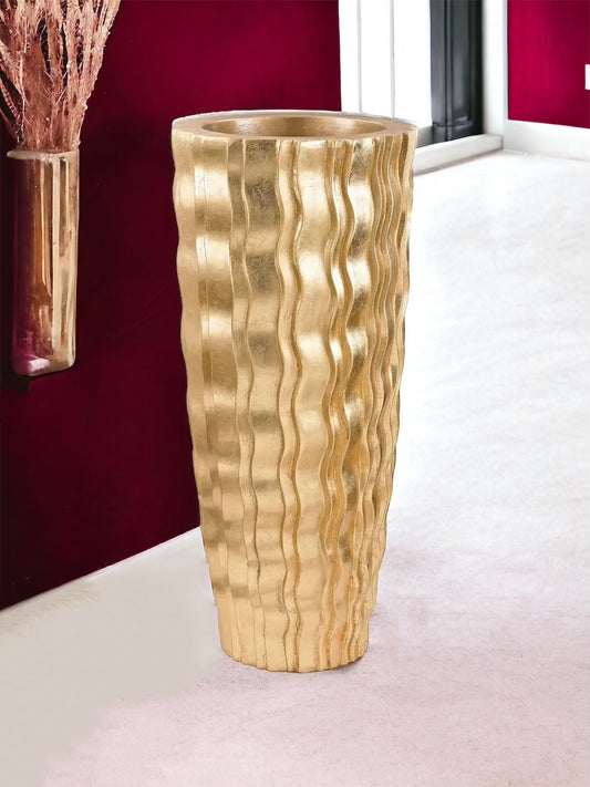 Entryway Fiberglass Wave Vase